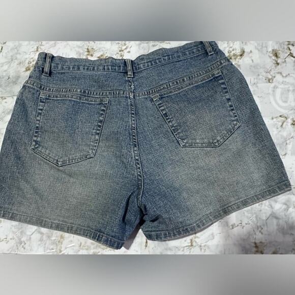 Mountain Lake Jean shorts size 12 great condition - Picture 2 of 6